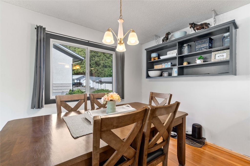 listing image 16516162673251349582