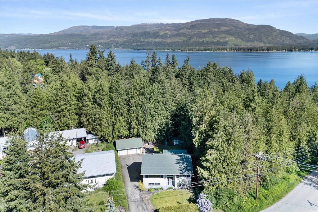 listing image 16513481557875685959