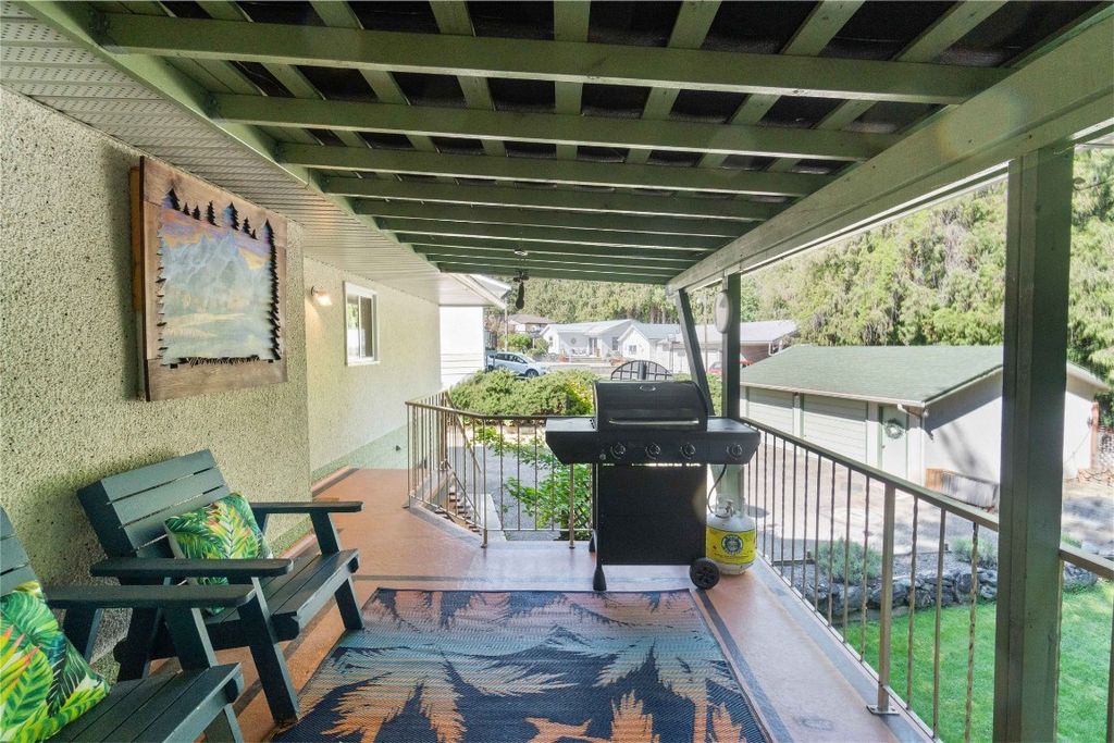 listing image 16519075670582763736