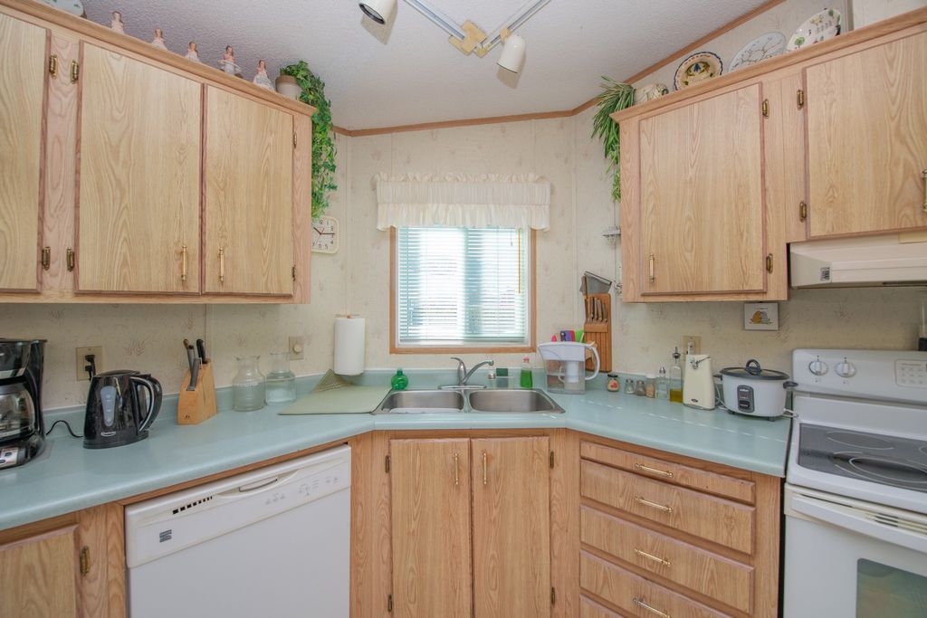 listing image 16514535713045902197