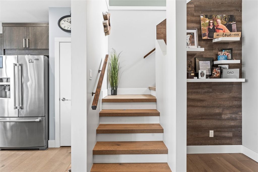 listing image 16515776950479198604