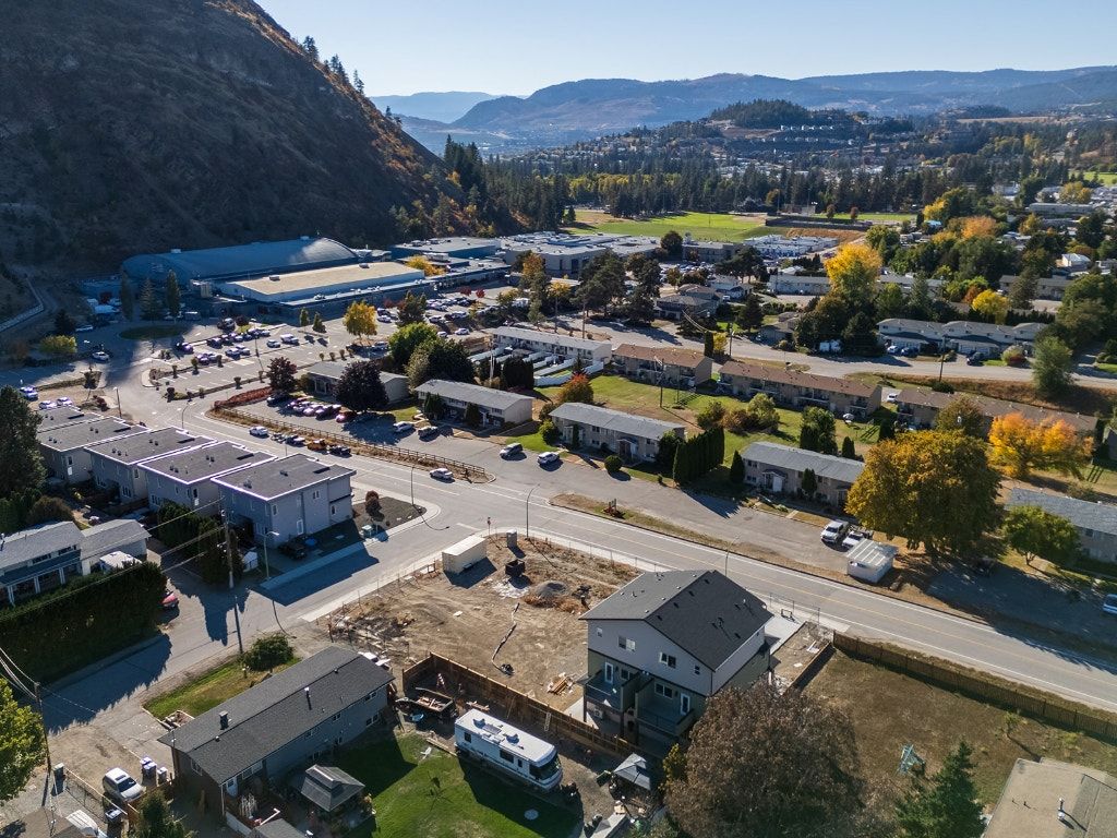 listing image 16515689807314072854