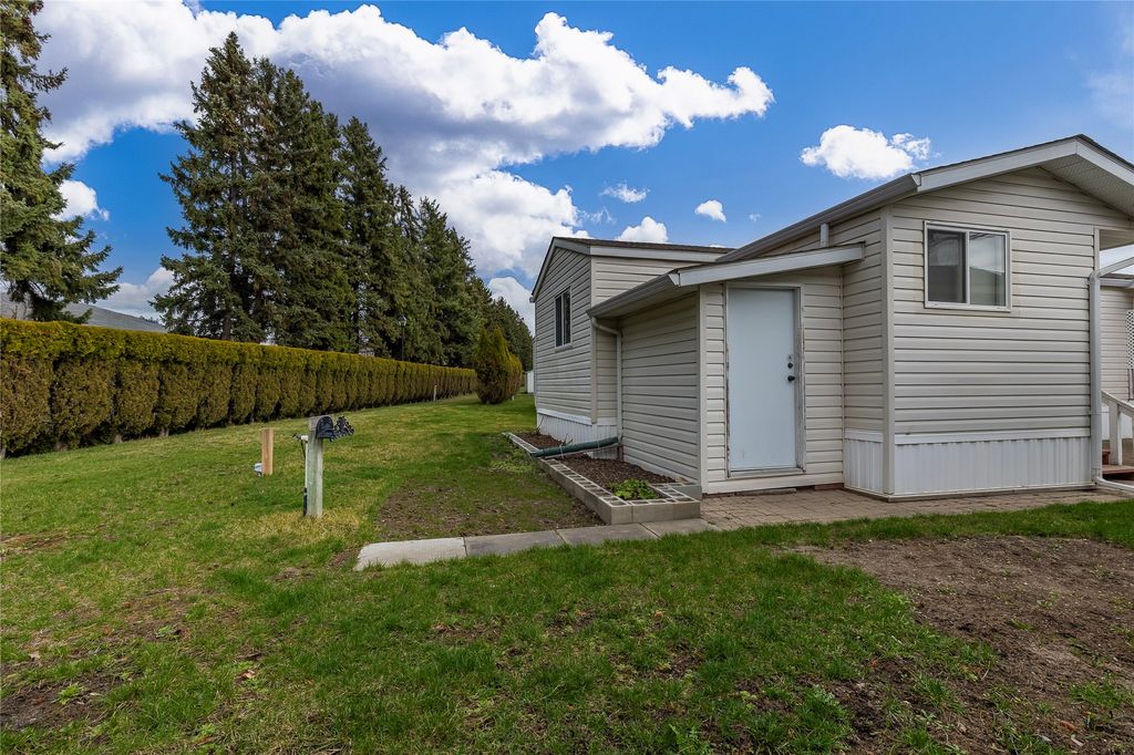 listing image 16511876239229066893