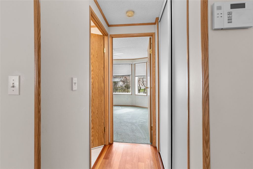 listing image 16518047437287698807