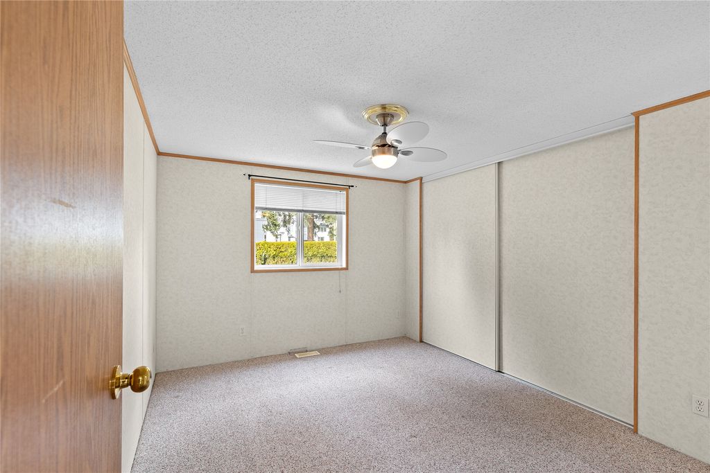 listing image 16514189400548177625