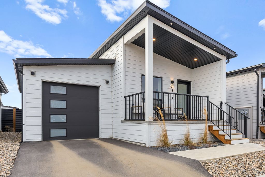 listing image 16519679889403452064