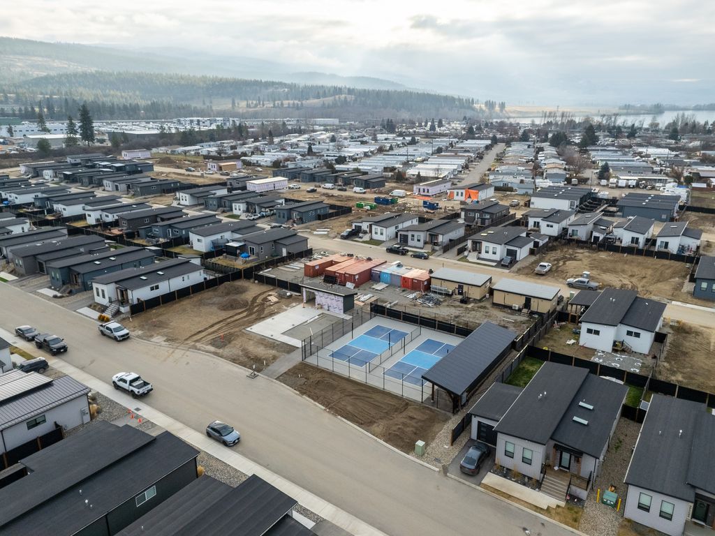 listing image 16514023867578998625