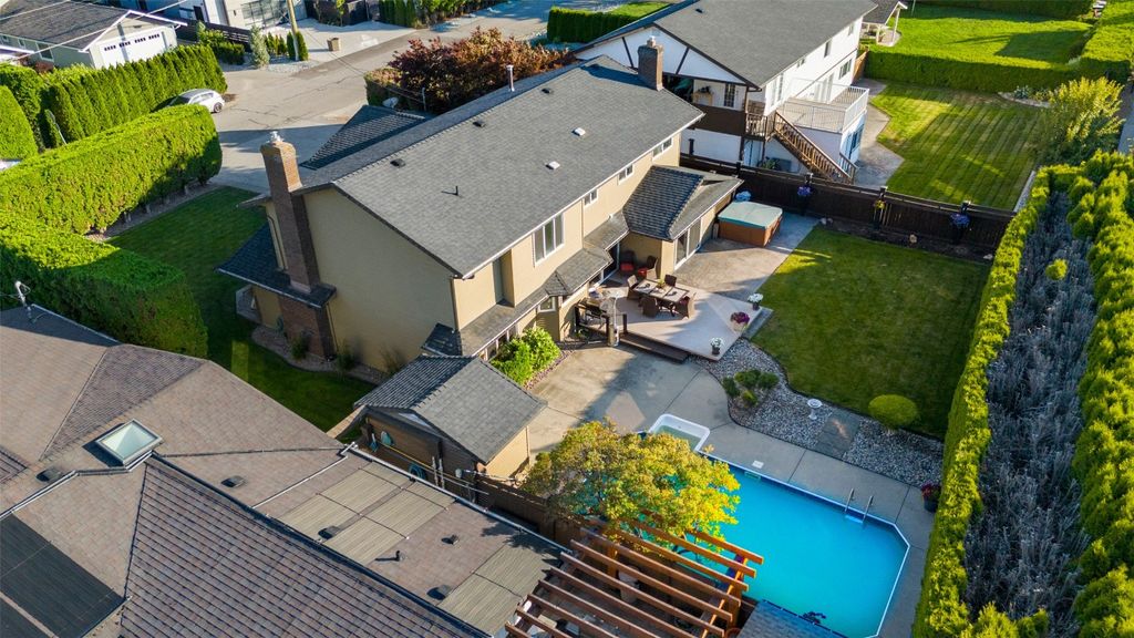 listing image 16511220522268403397