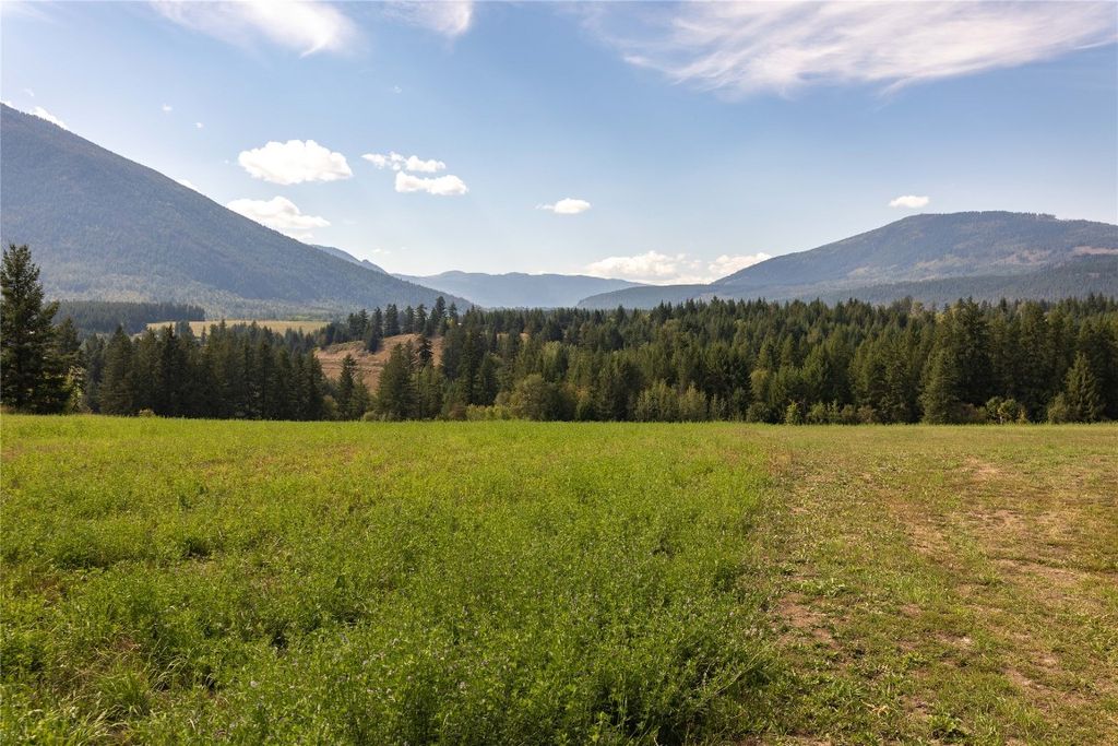 listing image 16518000281194484115