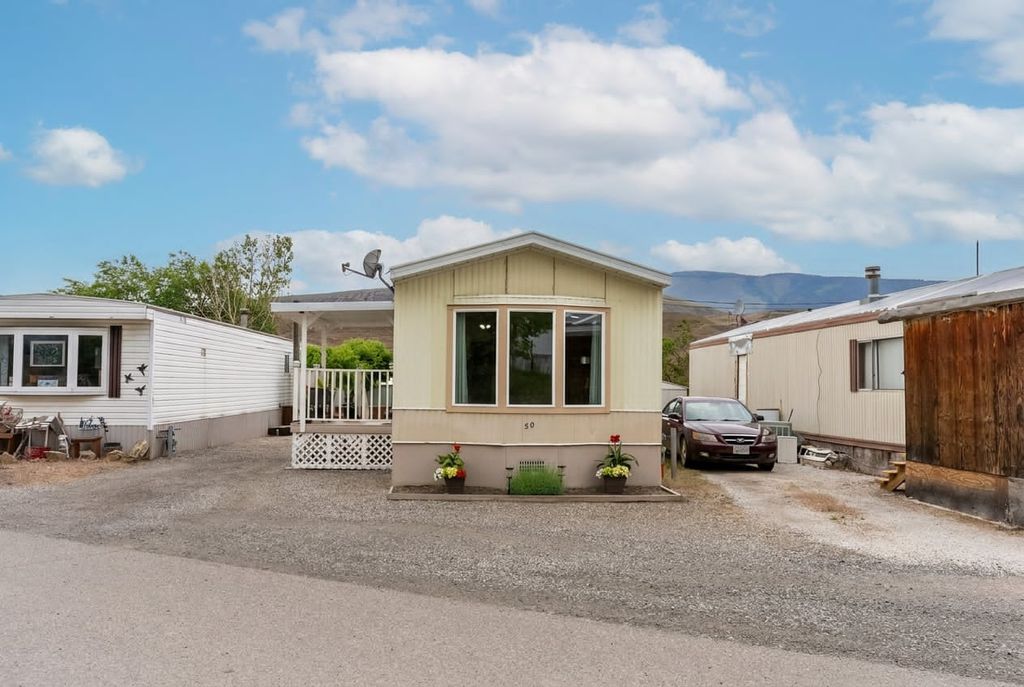 listing image 16518114151056085641