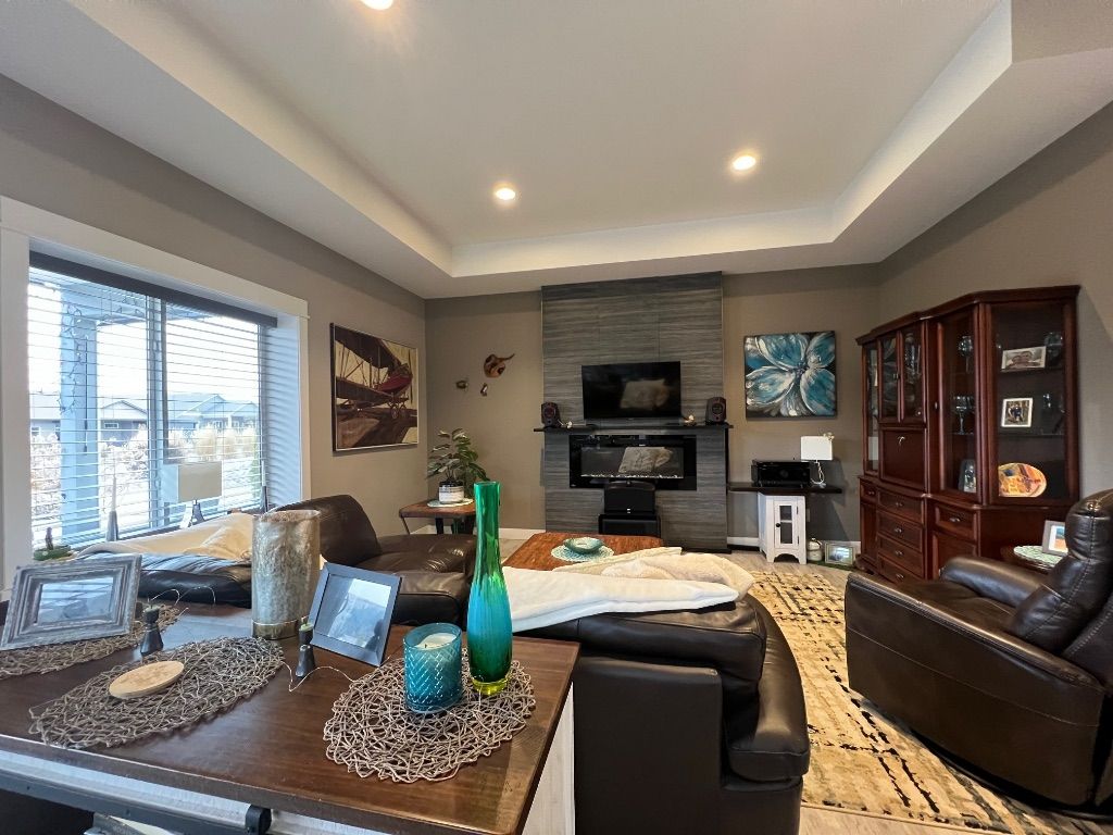 listing image 16517500210391655483