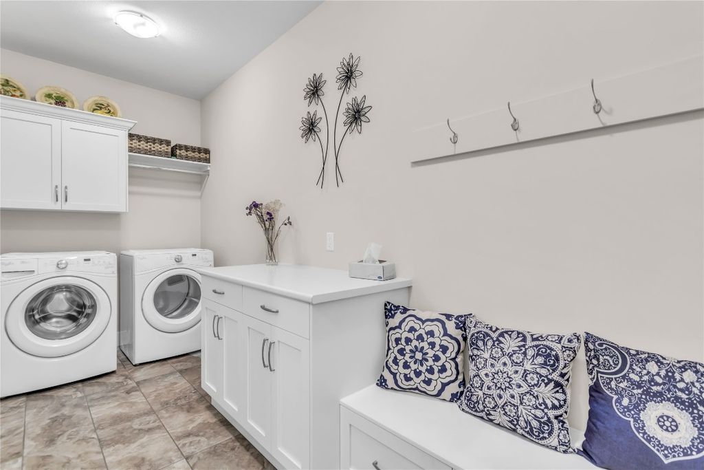 listing image 16512563610784313232