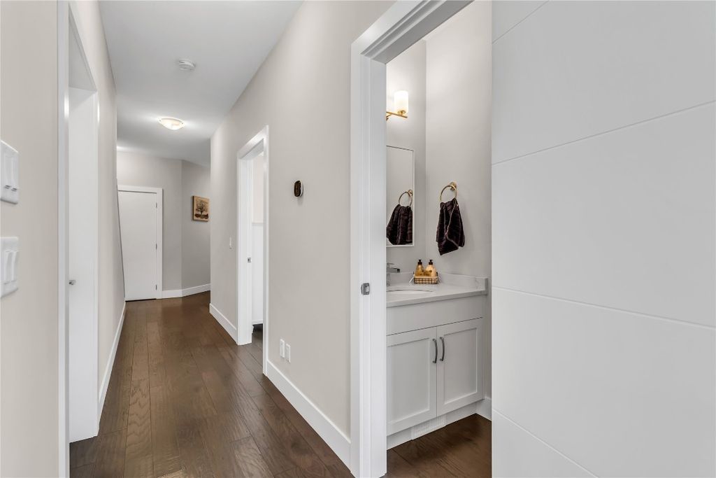 listing image 16513626076722184466