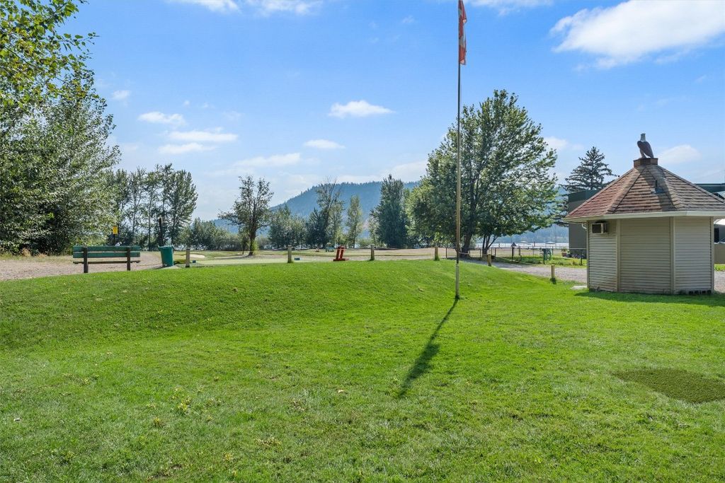 listing image 16517497378289580700