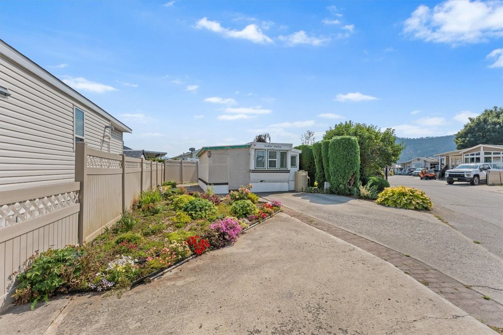 listing image 16516476053360031070