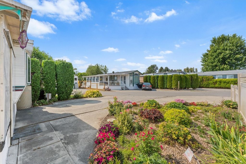 listing image 16513799200020715150