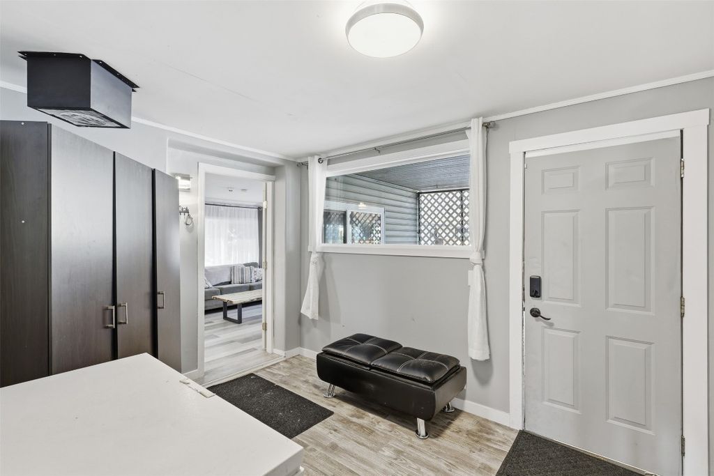 listing image 16517204517602413205