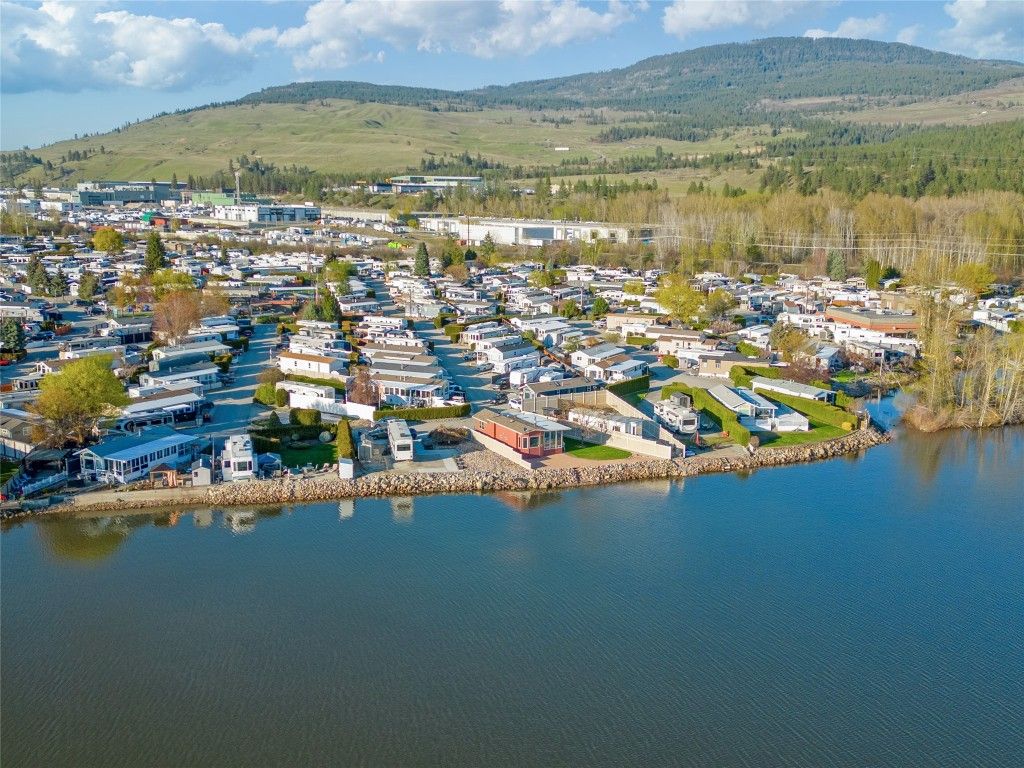 listing image 16518001745647723563