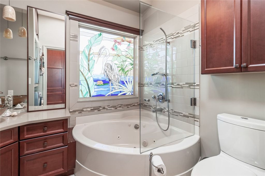 listing image 16514017544059531325