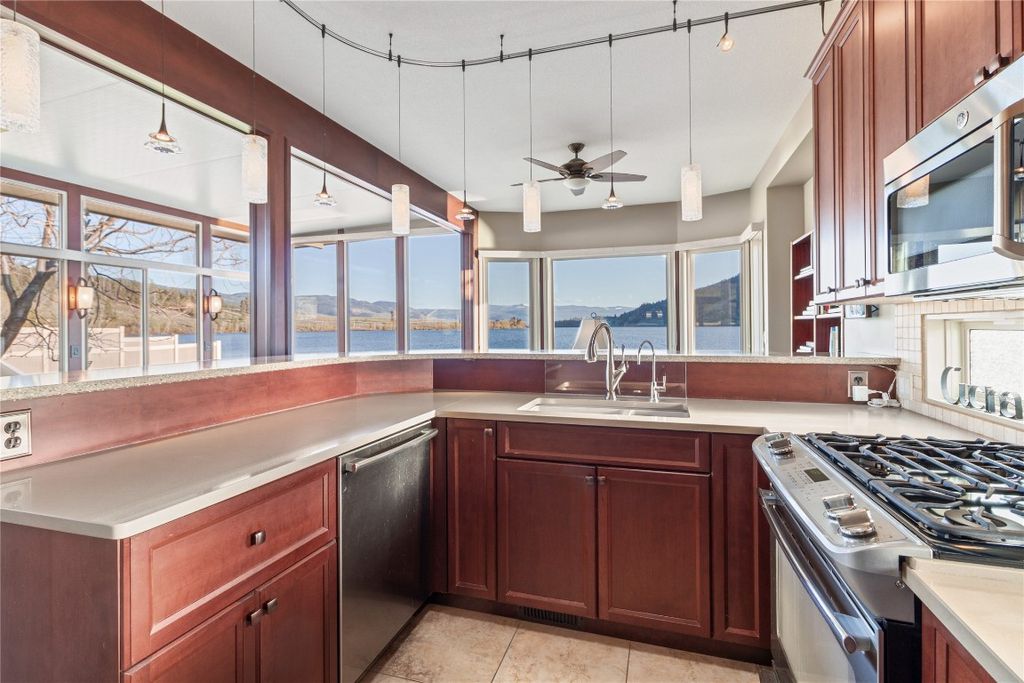 listing image 16511719100093069306