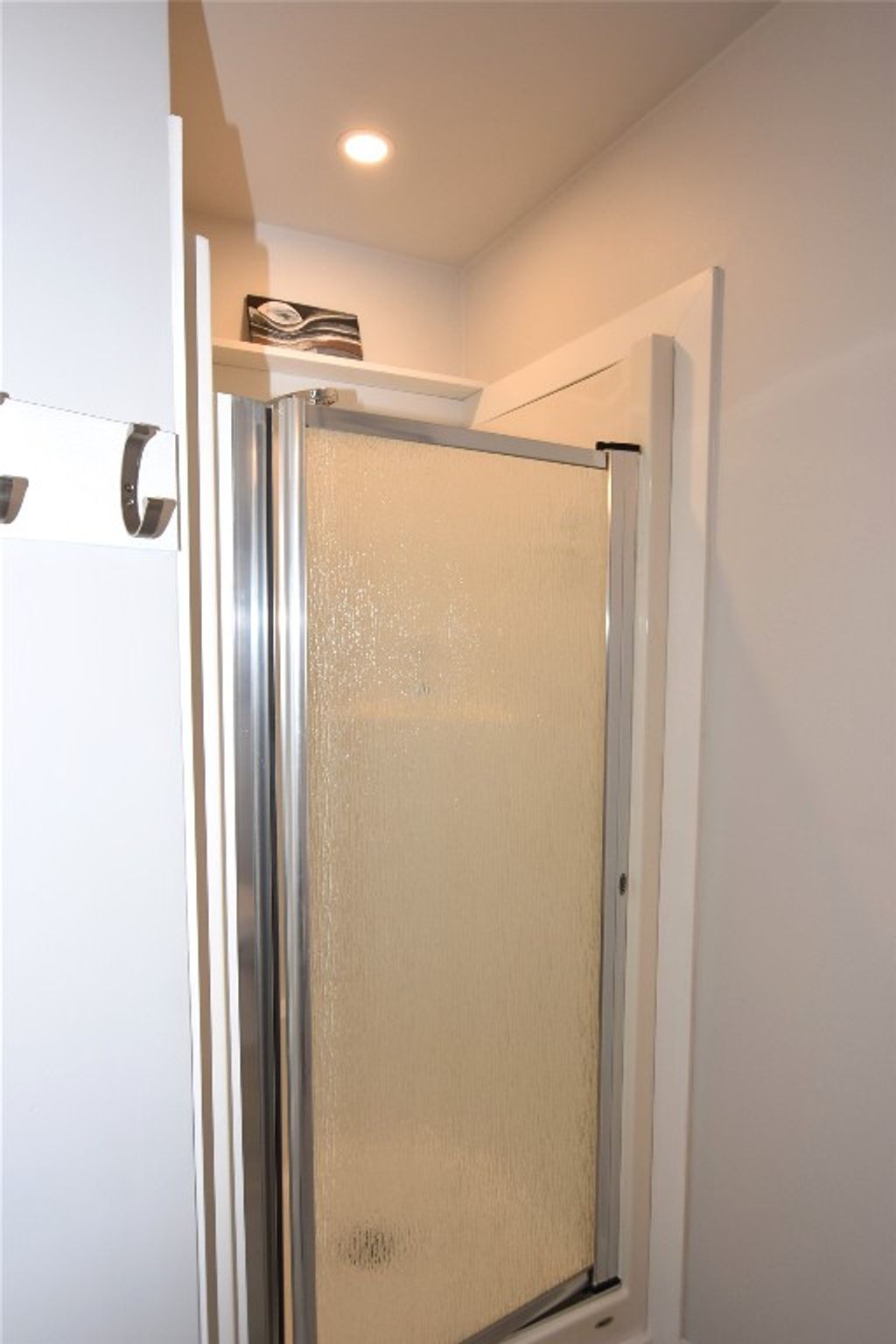 listing image 16510728591835539738