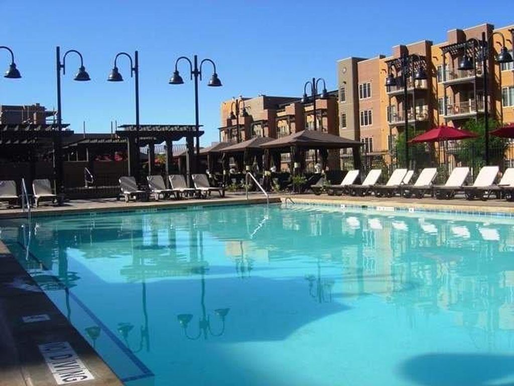 listing image 16510090641914937041