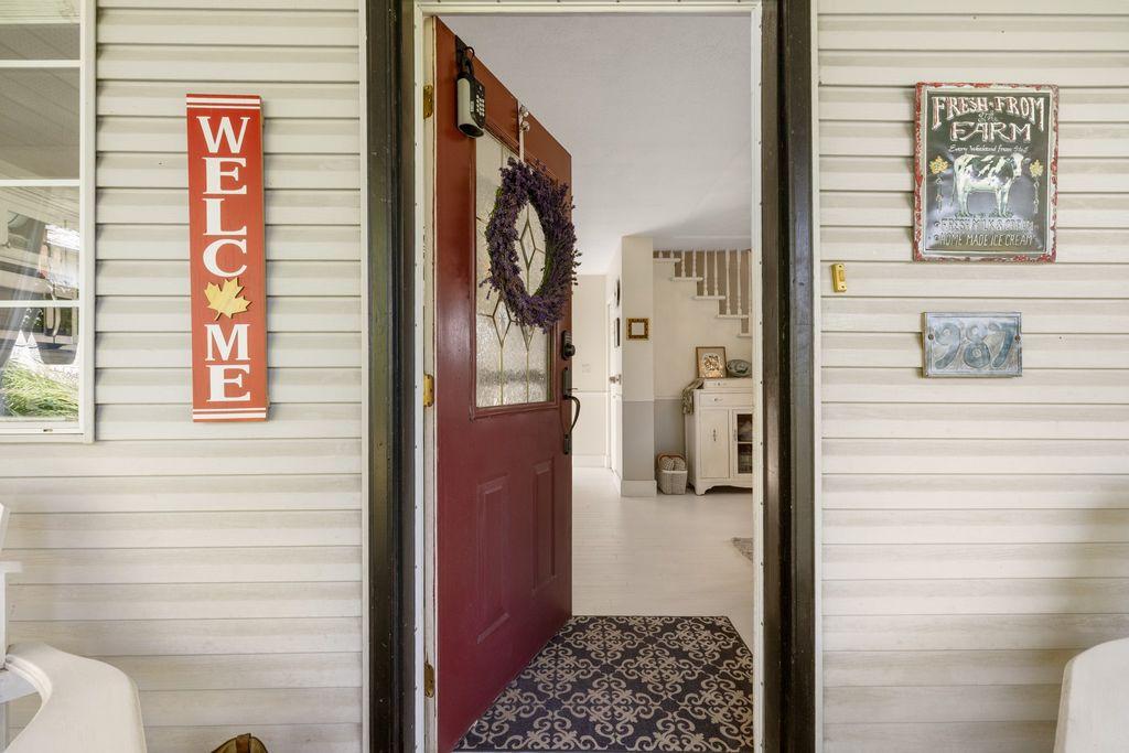 listing image 16517709837138822939