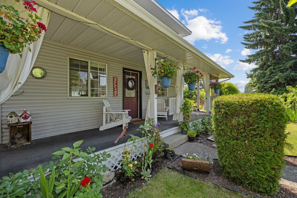 listing image 16511612989516456196