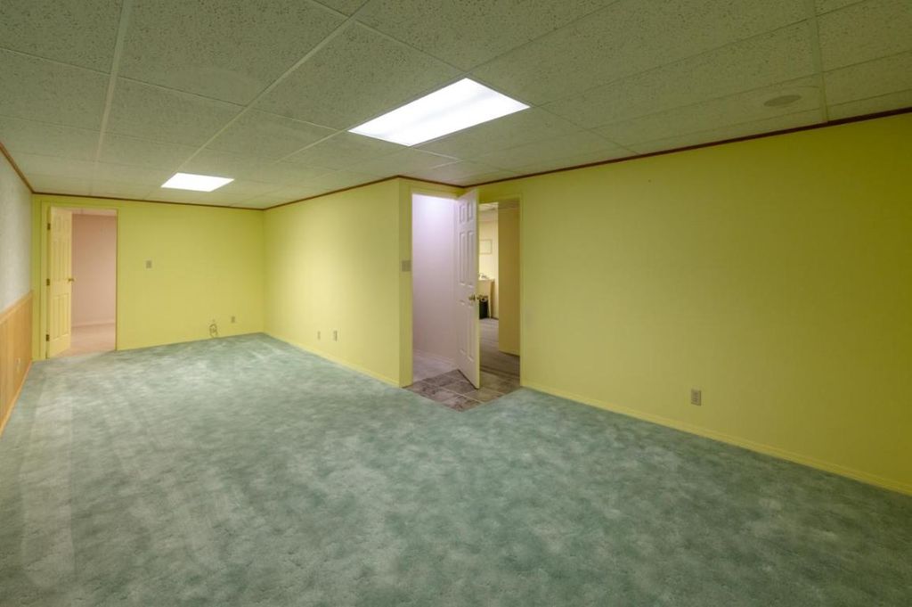 listing image 16516998892467521262