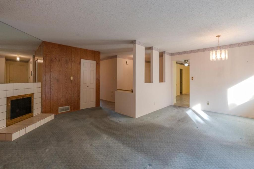 listing image 16517007039575670350