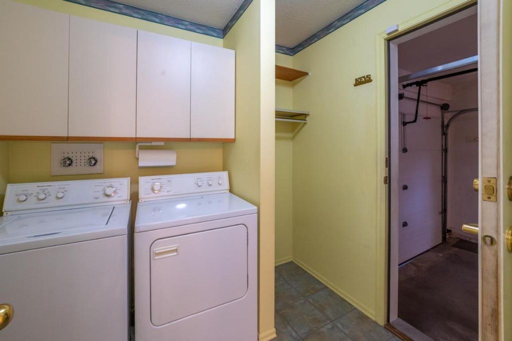 listing image 16510647775310575643