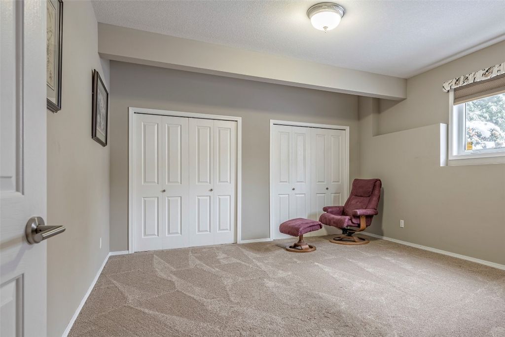 listing image 16511445298408960816