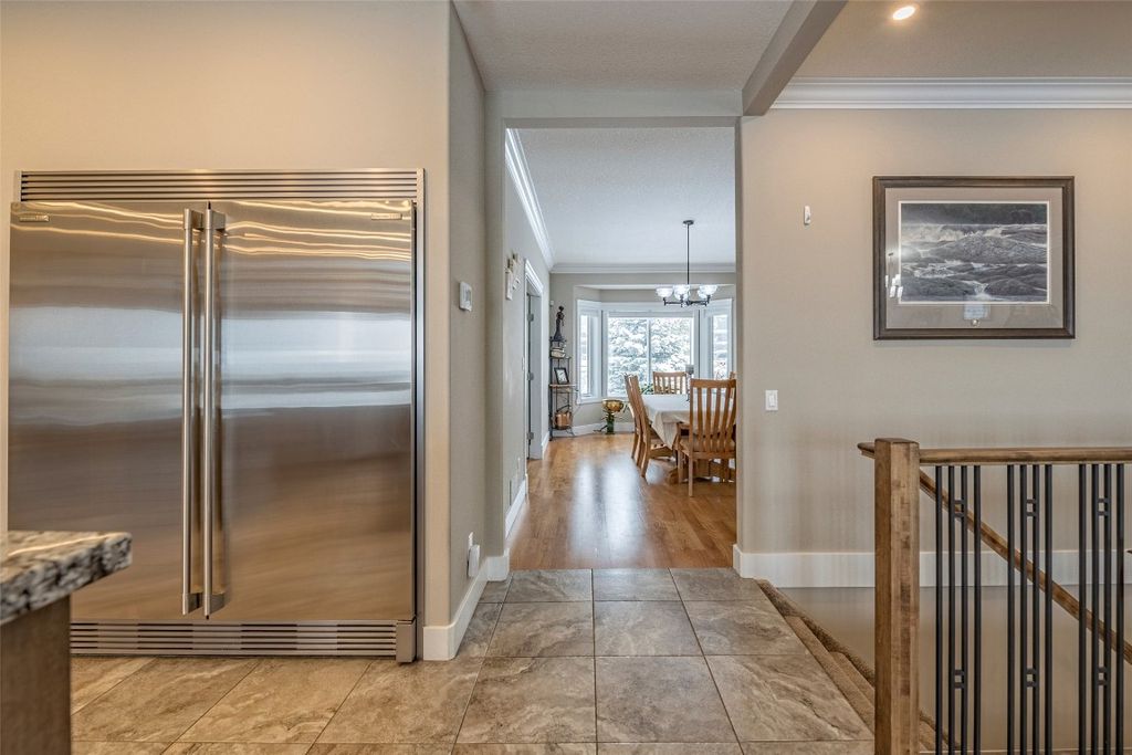 listing image 16513921016255309183