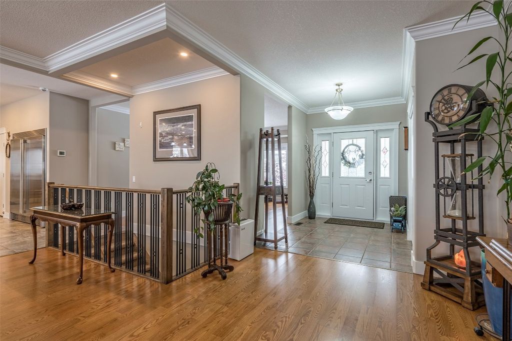 listing image 16511115953724805793
