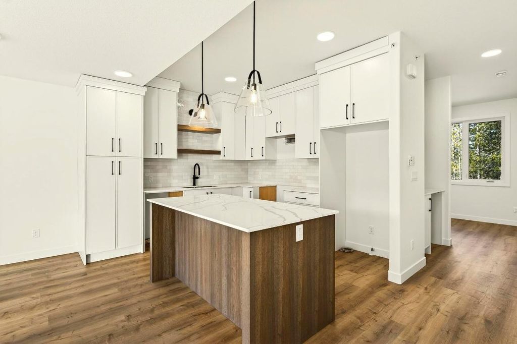 listing image 16510541308207247342