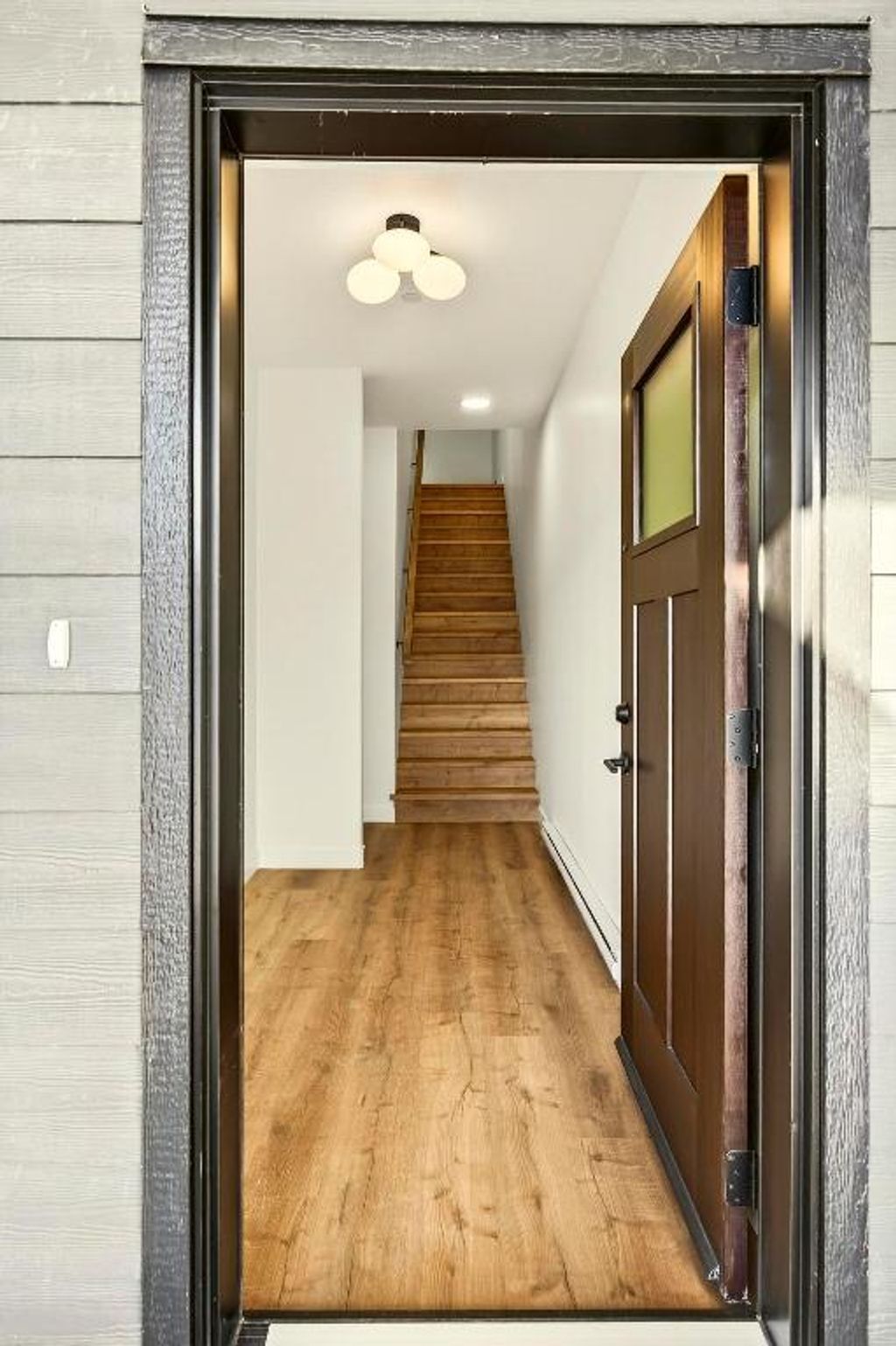 listing image 16513954085135836757