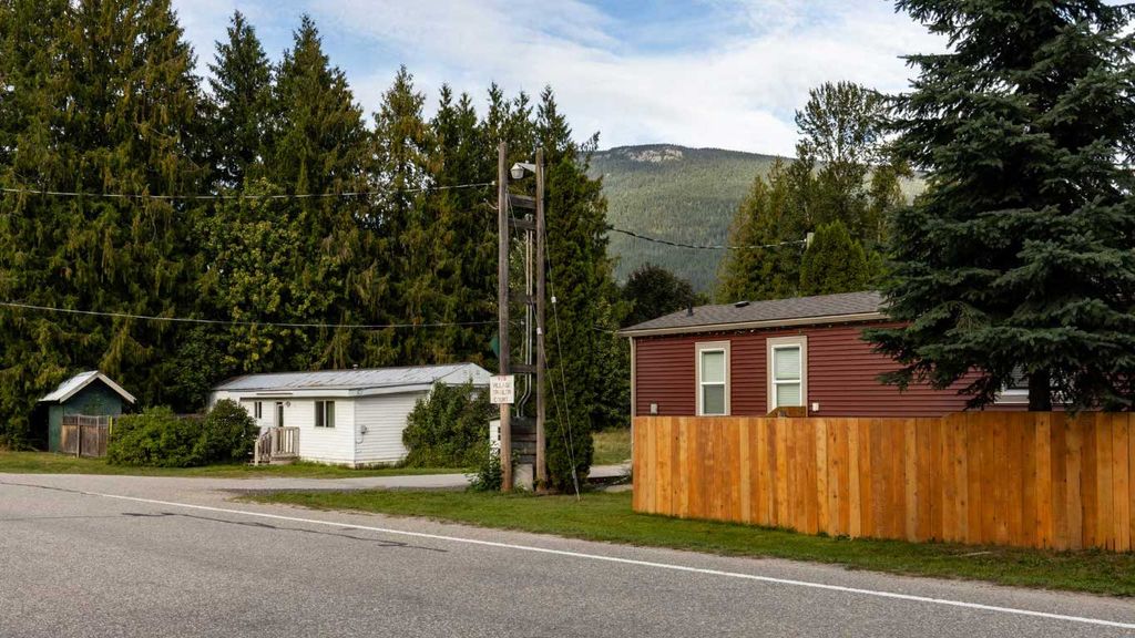 listing image 16512808394538327110