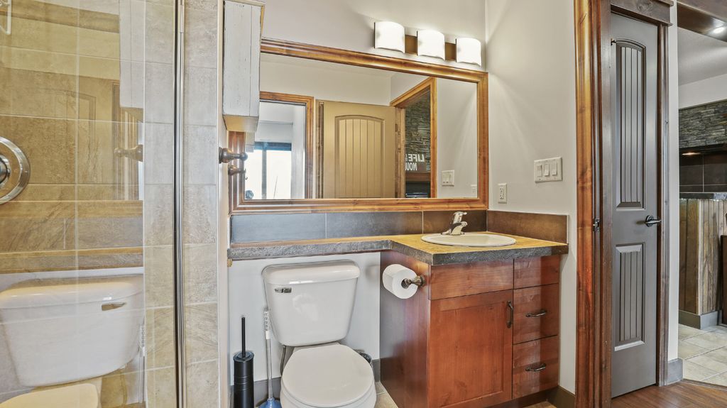 listing image 16515788955872002649