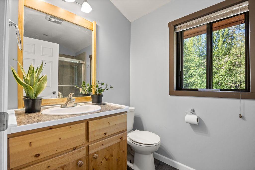 listing image 16516541207506036135