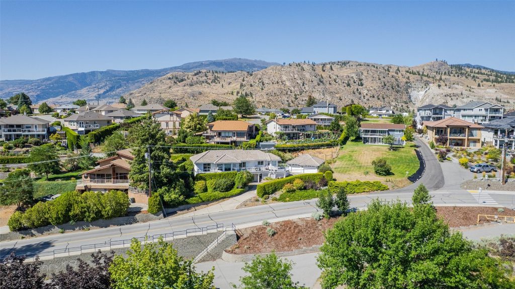 listing image 16513128136408781027