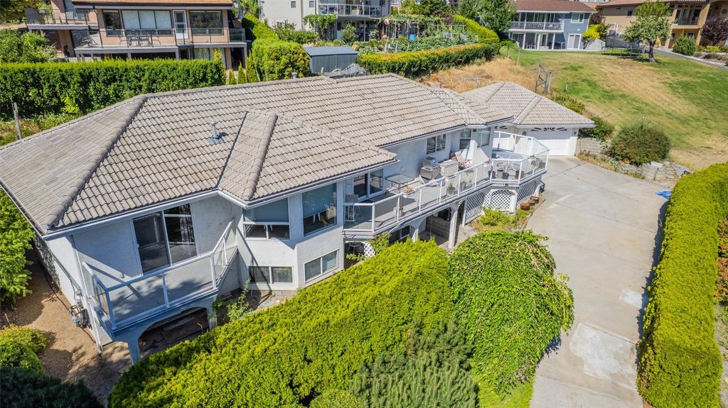 listing image 16519405345555132258
