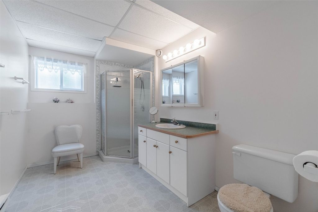 listing image 16512837487206009420