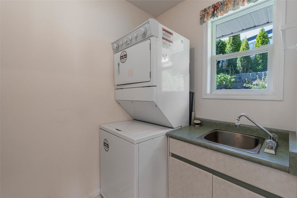 listing image 16513266688040005520