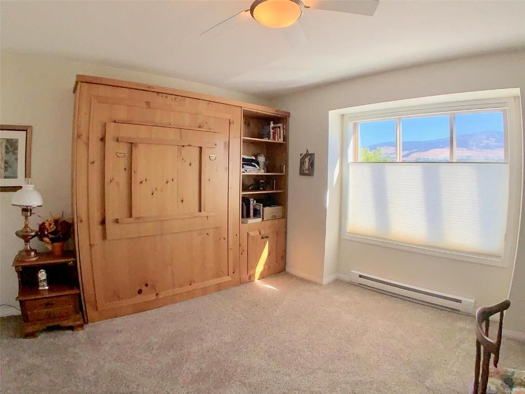 listing image 16516706472707680194
