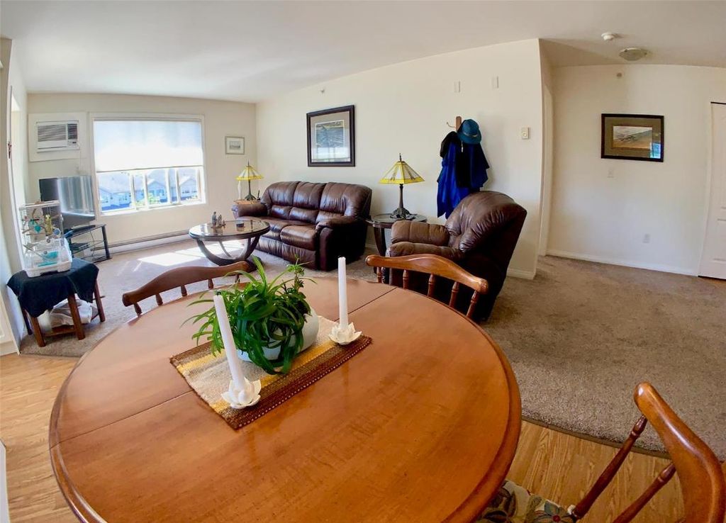 listing image 16513188973970229430