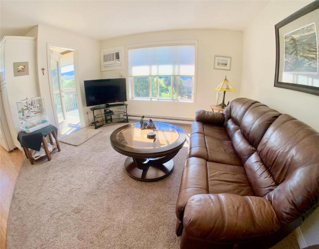 listing image 16516477802340146416