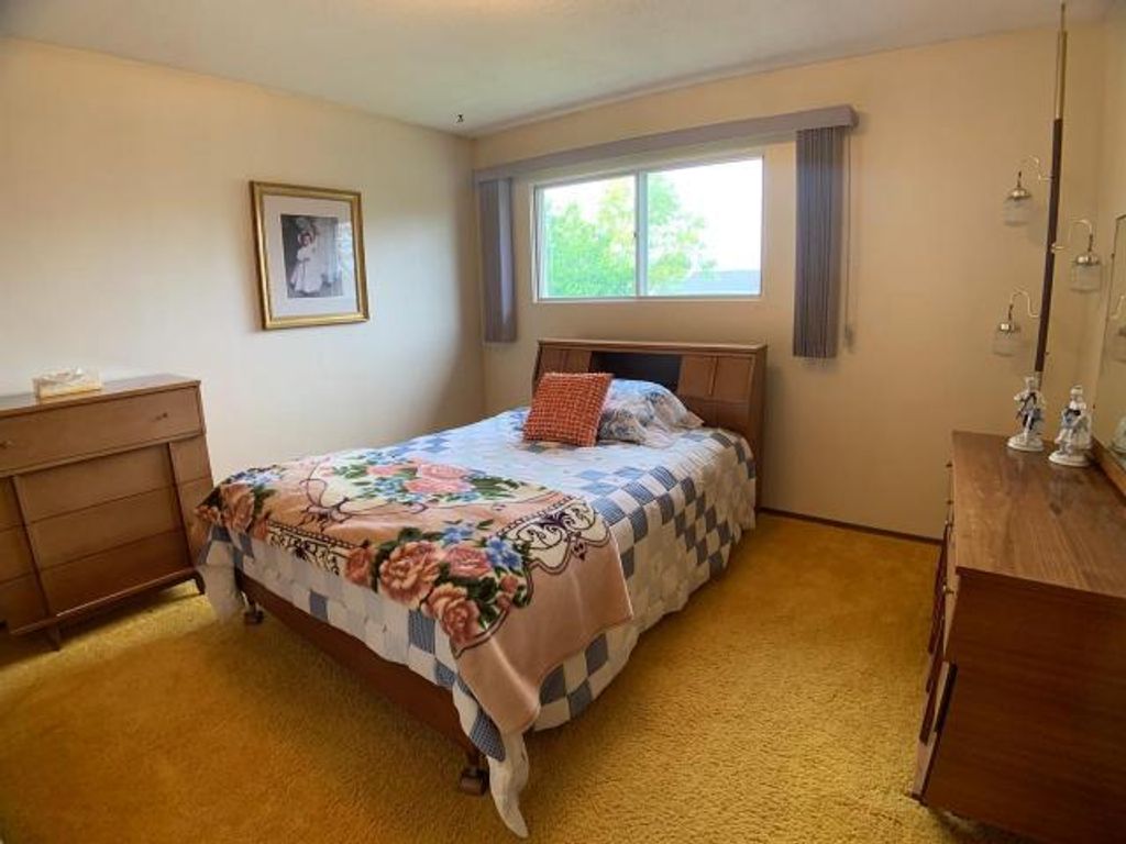 listing image 16518621440688098225