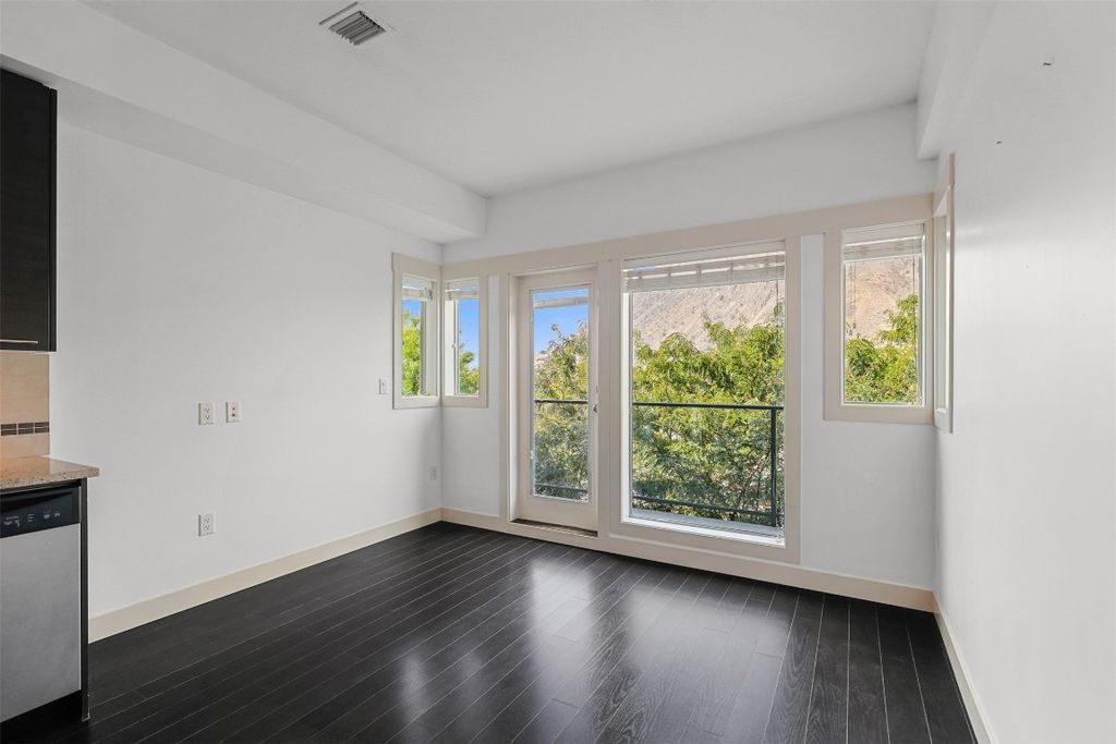 listing image 16519581257019227029