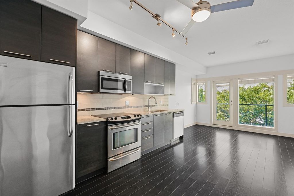 listing image 16516711508180048682