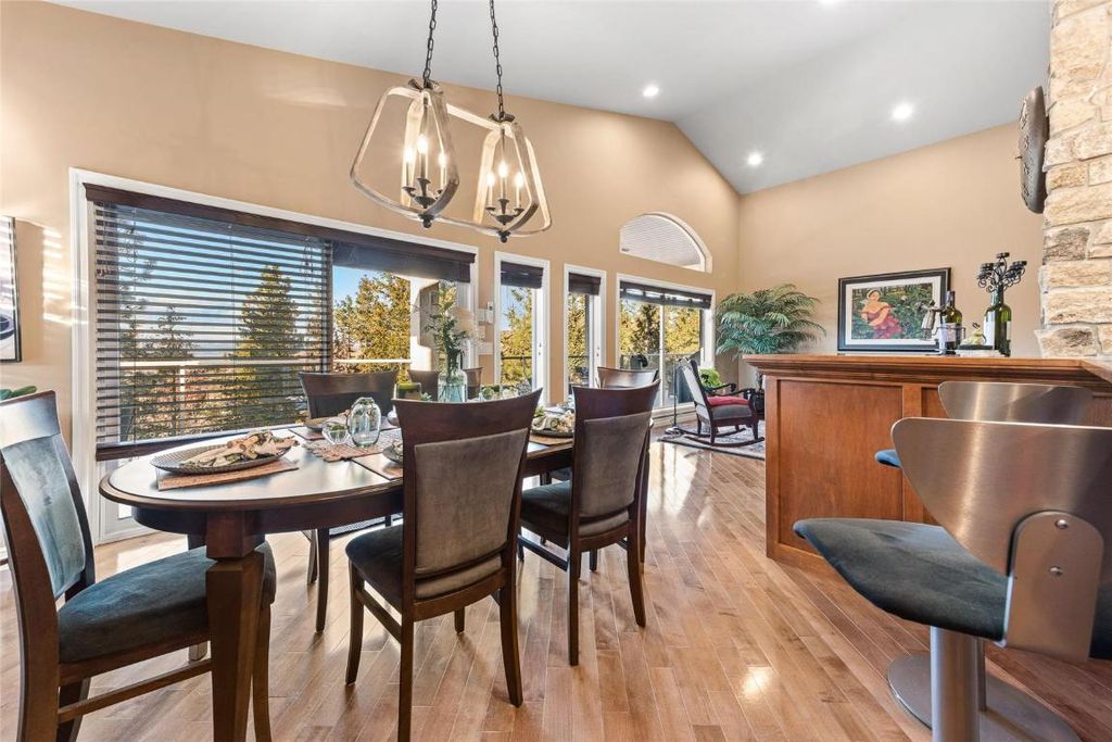 listing image 16514566894983411801